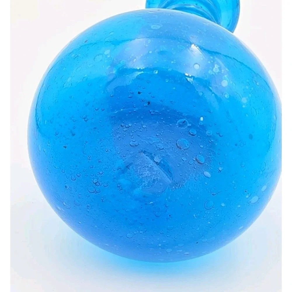 Transparent Bubbled Blue Hand Blown Art Glass Coiling Swirl 7½ Tall Vase
